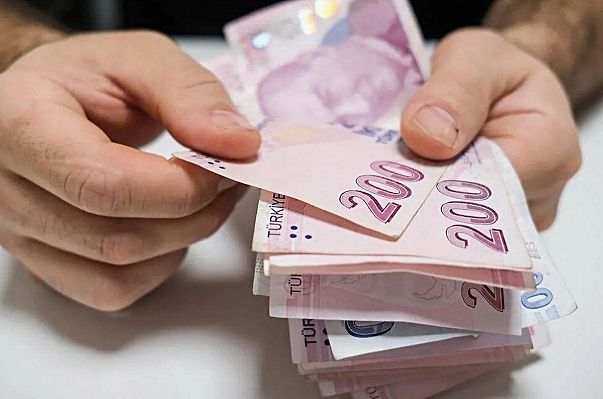 Maaşlarına zam bekleyen emekliler için masada başka bir formül var