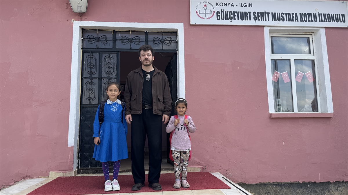 Okulun tek öğrencisi İlayda'ya yeni eğitim-öğretim döneminde arkadaş geldi
