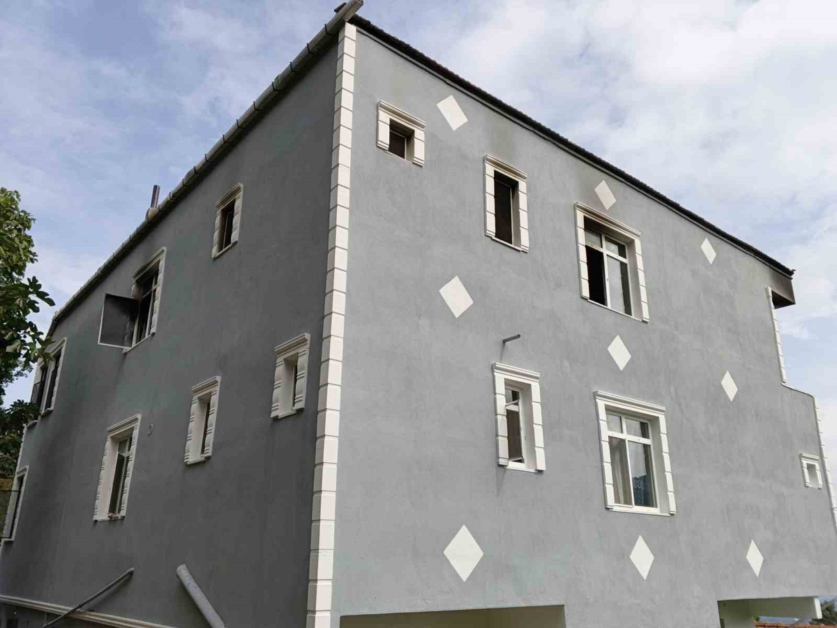 Samsun’da ev yangını