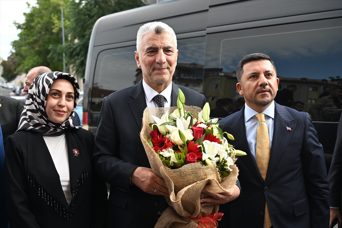 Ticaret Bakanı Bolat, AK Parti Nevşehir İl Danışma Meclisi Toplantısı’nda konuştu:
