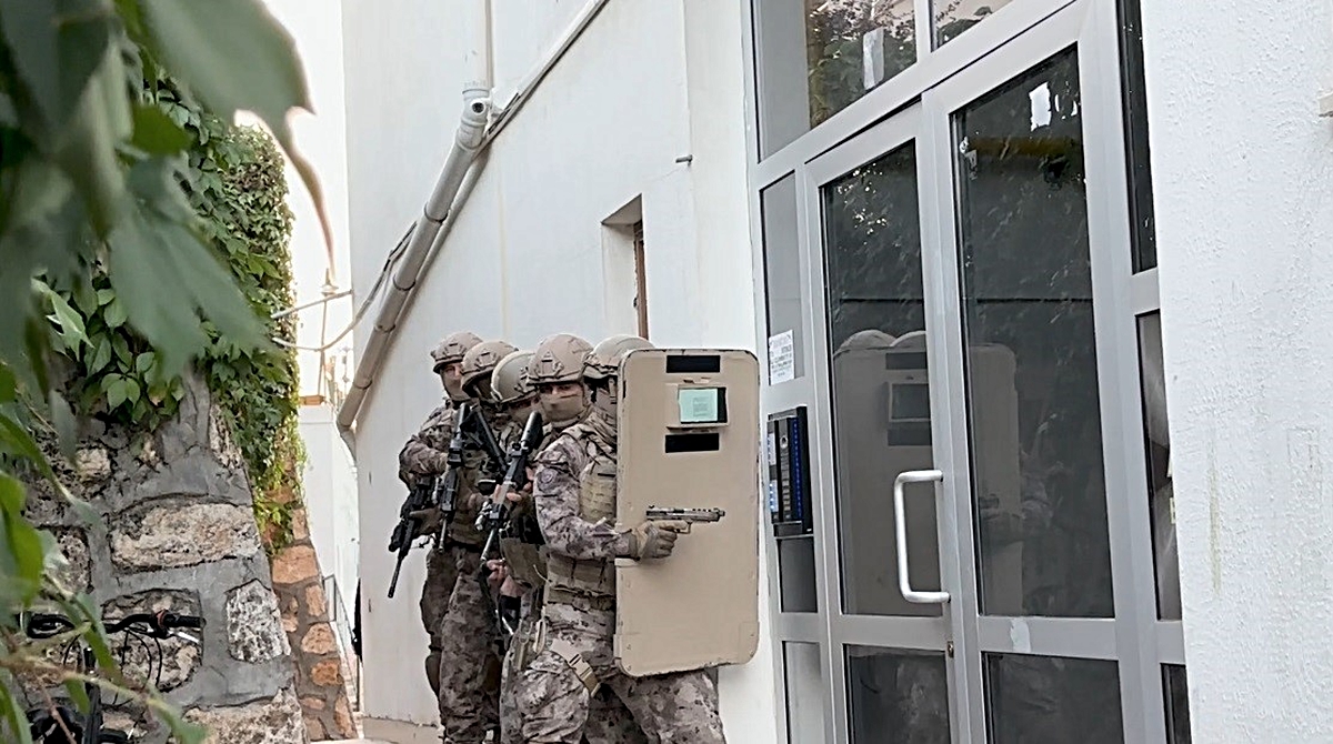 Tunceli’de 'Sokaklar Güvende' operasyonu: 8 şüpheli yakalandı