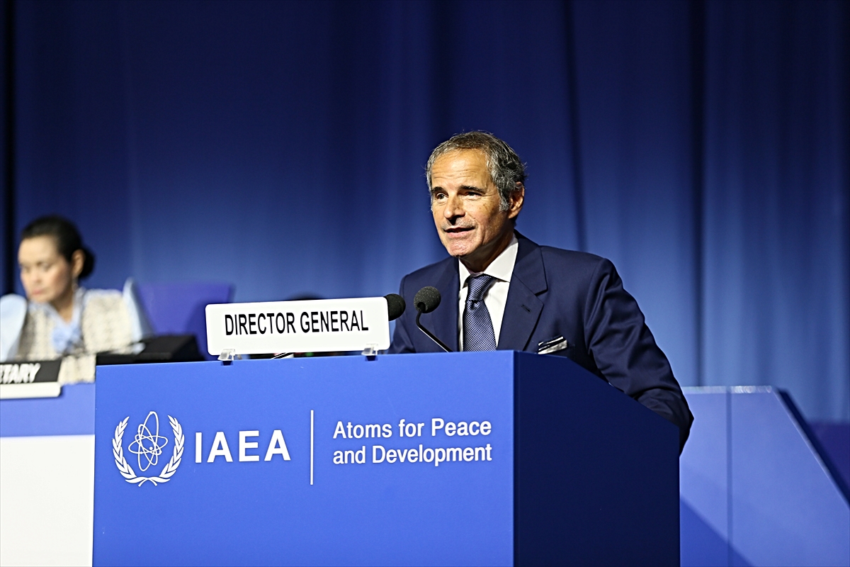 UAEA Başkanı Grossi, küresel nükleer silahlanmaya karşı uyarıda bulundu