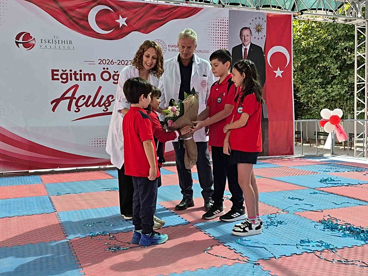 Vali Yılmaz: 'Eskişehir’imiz, kökleri tarihin derinliklerine uzanan ulu bir çınardır'