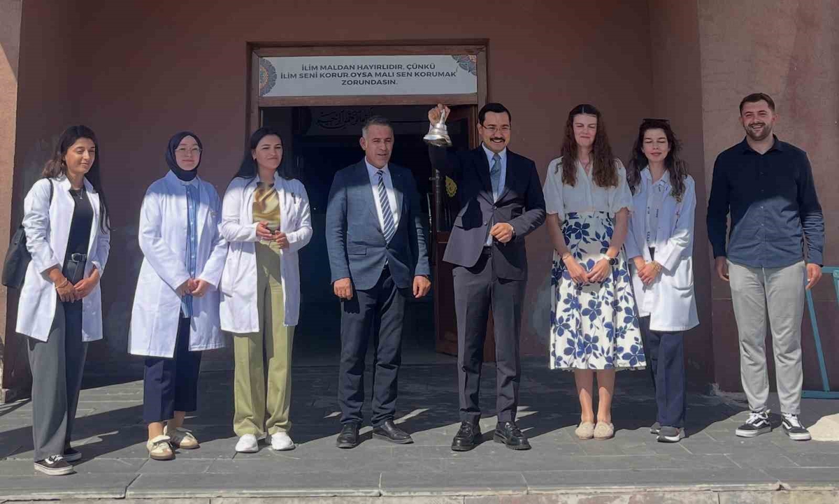 Akyaka’da ilk ders zili kaymakam Demirtaş’tan: Yeni eğitim yılı başladı