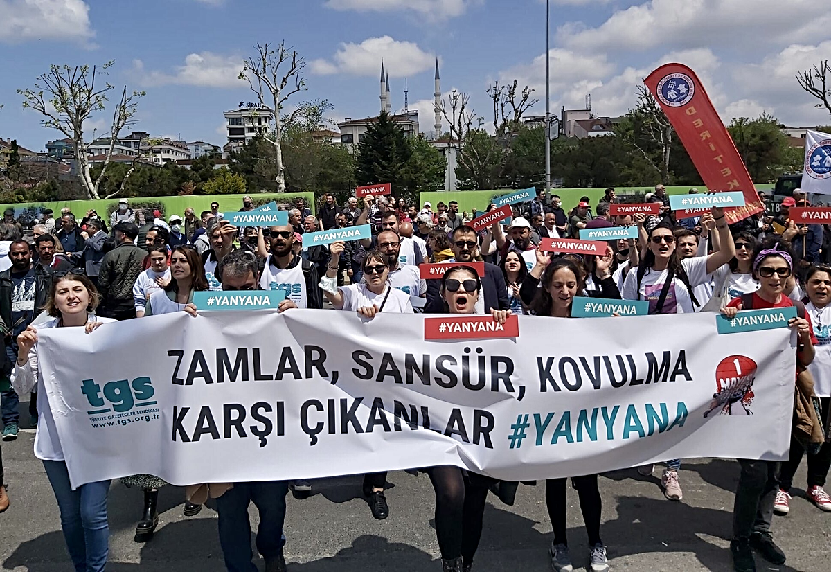 TGS’den gazetecilerin gözaltına alınmasına tepki
