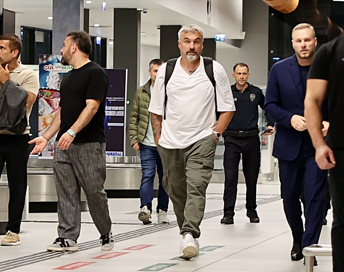 Trabzonspor'un prensipte anlaştığı teknik direktör Thomas Reis, Trabzon'da