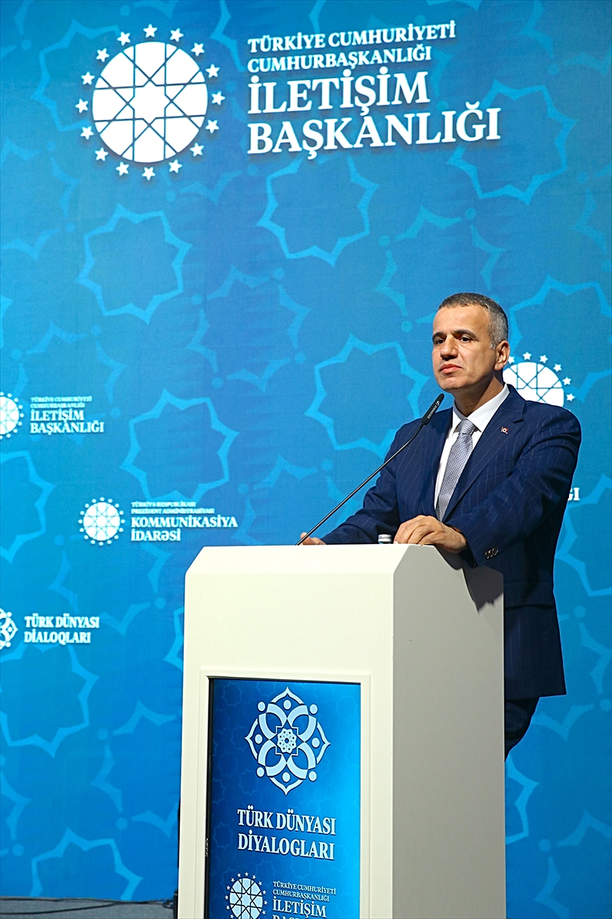 Türk dünyasının geleceği Bakü’de İletişim Başkanlığının panelinde ele alındı