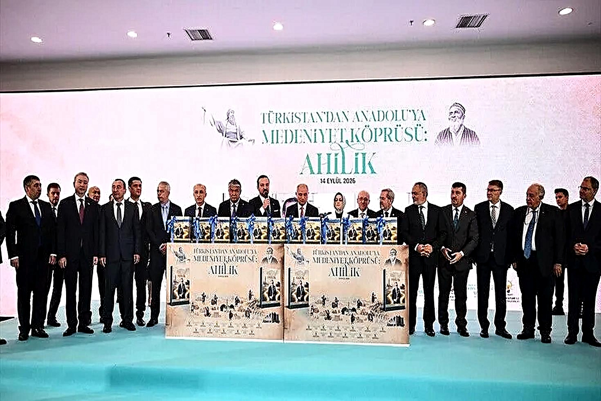 'Türkistan'dan Anadolu'ya Medeniyet Köprüsü: Ahilik' kitabının tanıtımı yapıldı
