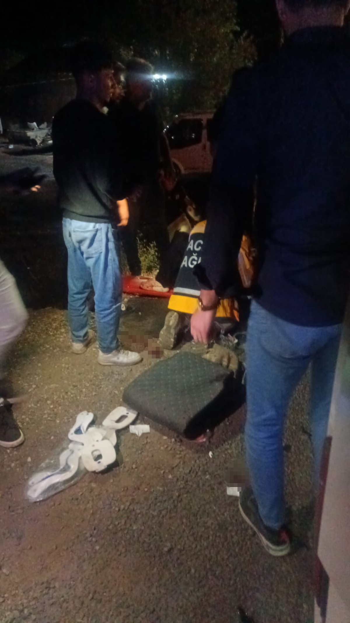 Van’da yolcu minibüsü devrildi: 9 yaralı