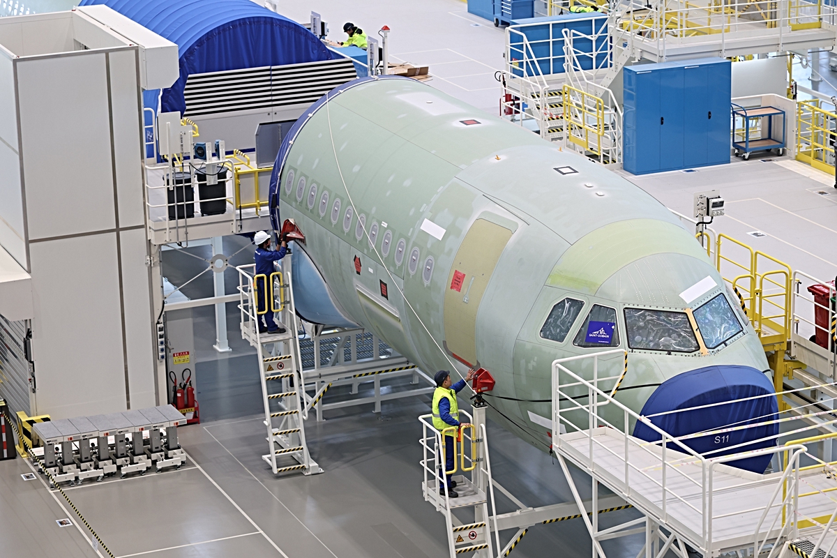 Airbus, Çin'deki yeni montaj hattından ilk uçak teslimatını gerçekleştirdi