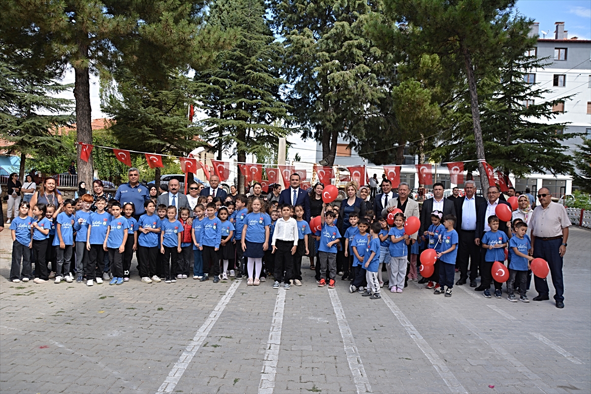 Banaz'da İlköğretim Haftası kutlandı
