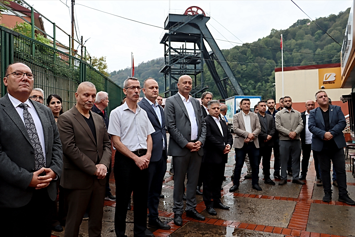 Eski TTK Asma İşletme Müdürü Cinel, ölümünün 22. yılında anıldı