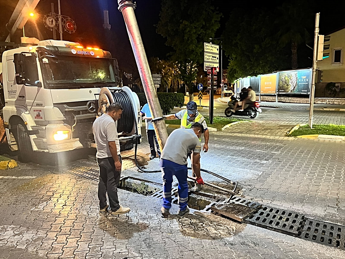 Fethiye'de kuvvetli sağanak öncesi önlemler artırıldı