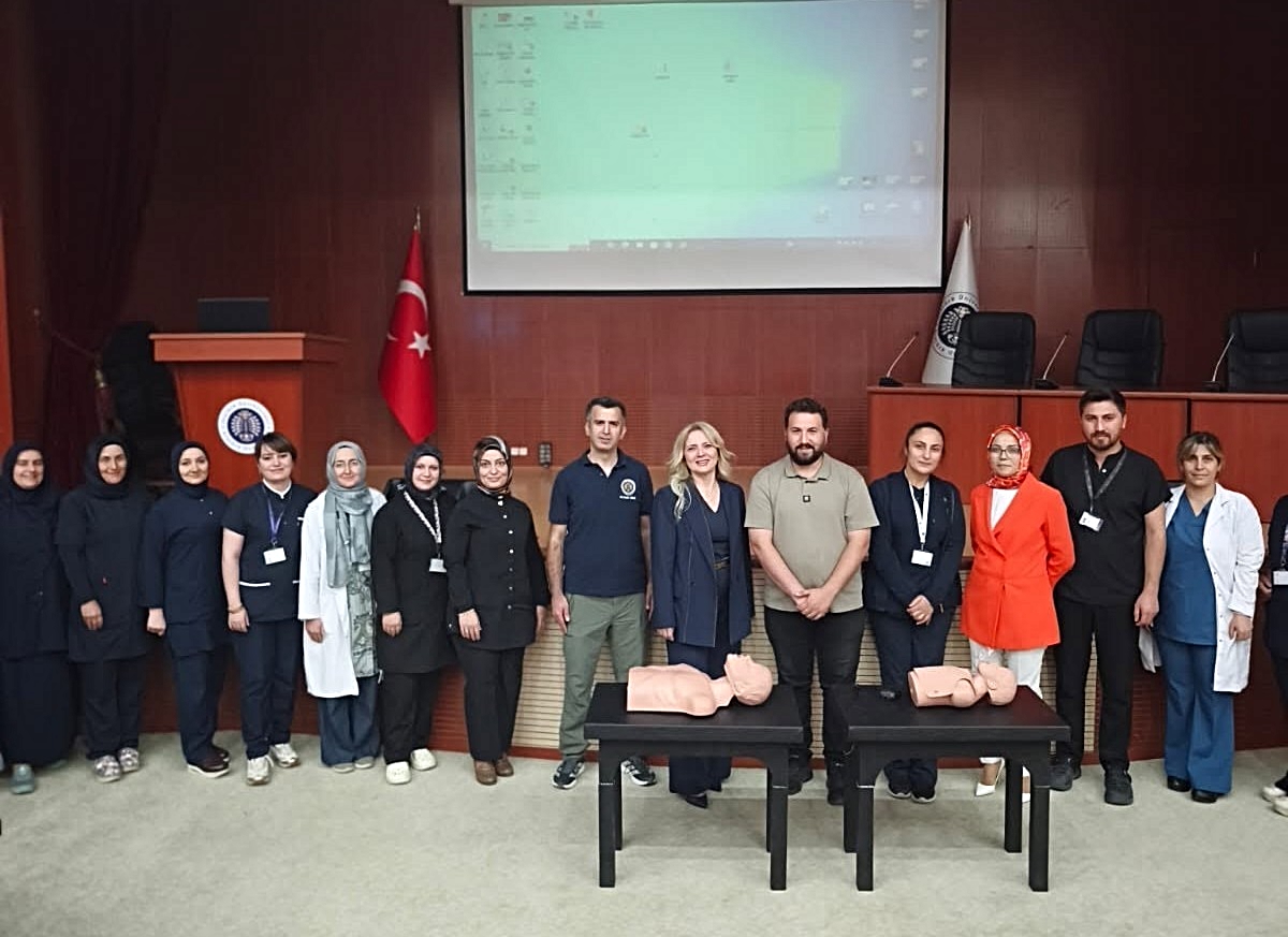 'Hayat Kurtarmak İçin İlk Adım': Temel İlkyardım eğitimi