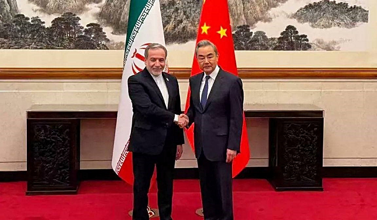 İran Dışişleri Bakanı Arakçi, Çinli mevkidaşı Wang Yi ile görüştü