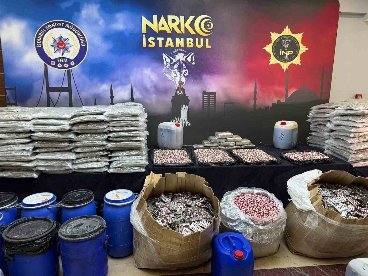 İstanbul’da uyuşturucu operasyonlarında 1,4 ton madde ele geçirildi