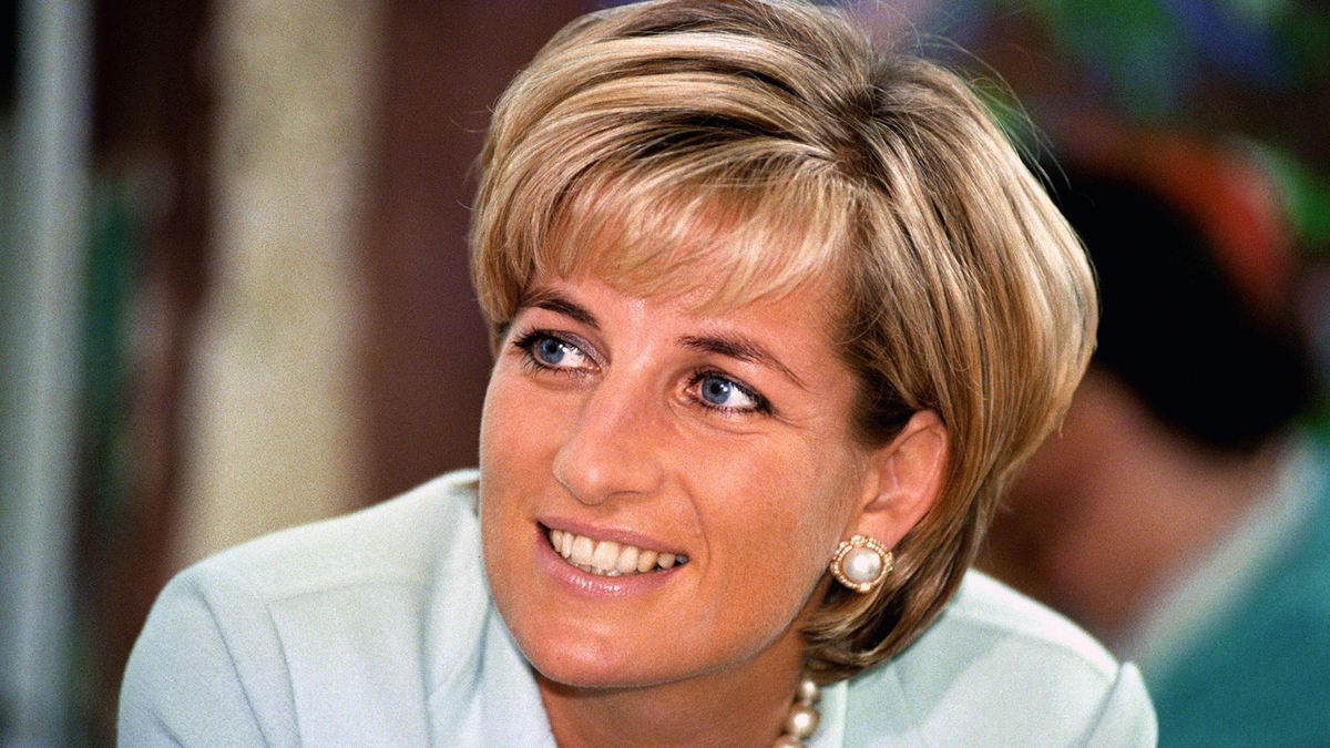 Prenses Diana'nın kardeşi Kont Spencer'ın henüz yayımlanmamış kitabı Hollanda'da kamyondan çalındı