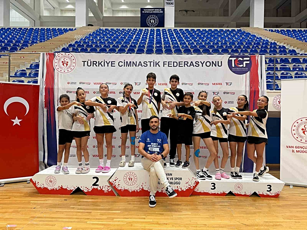 Manisalı sporculardan madalya yağmuru