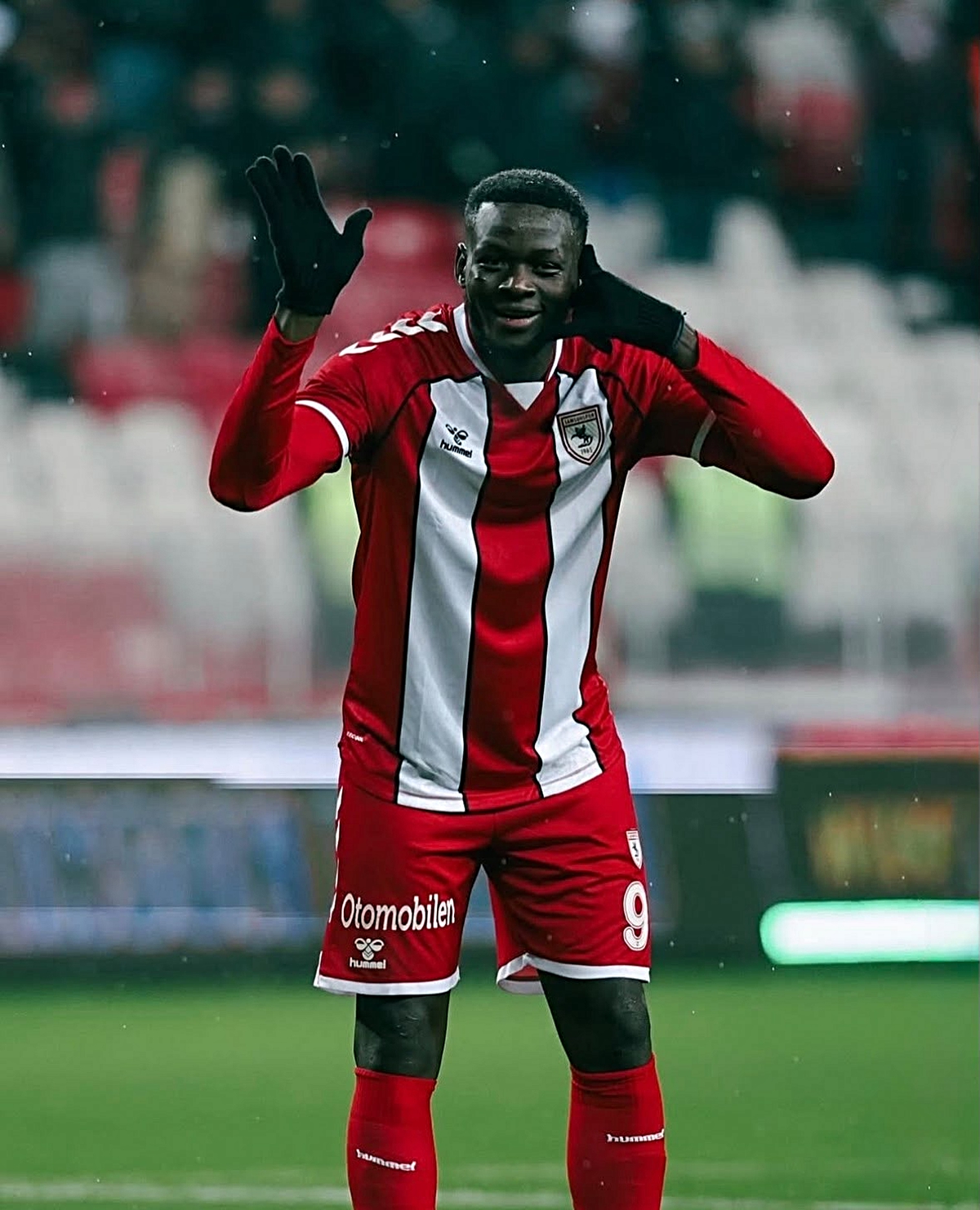 Marius Mouandilmadji, Olympiakos’a transfer oldu