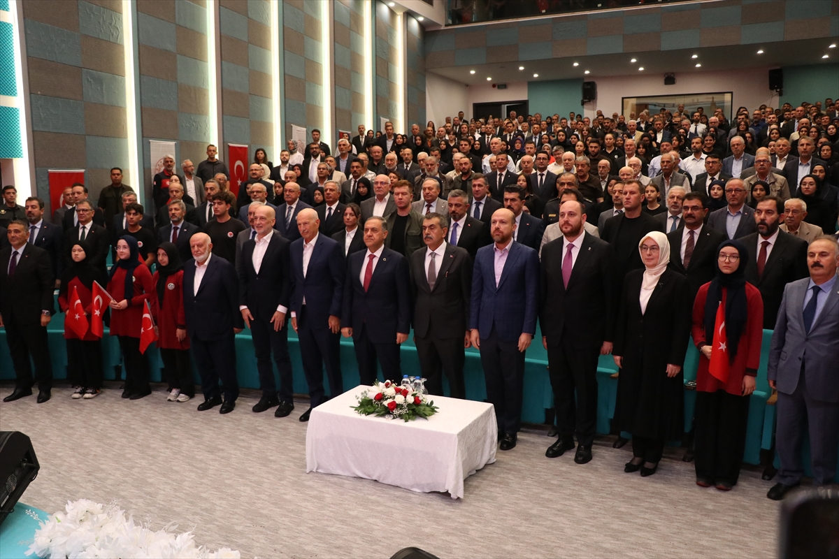 Milli Eğitim Bakanı Tekin, Yalova'daki İmam Hatip Liseleri açılış töreninde konuştu: