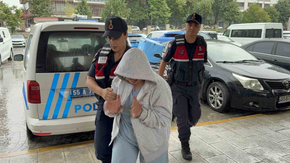 Samsun’da 16 suçtan aranan kadın, jandarmanın kimlik kontrolünde yakalandı