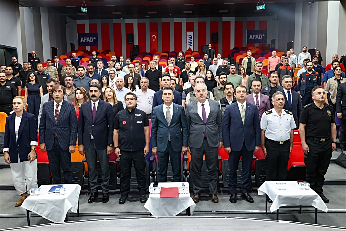 Tunceli'de 'İl Afet Risk Azaltma Planı 2. Dönem Çalıştayı' düzenlendi