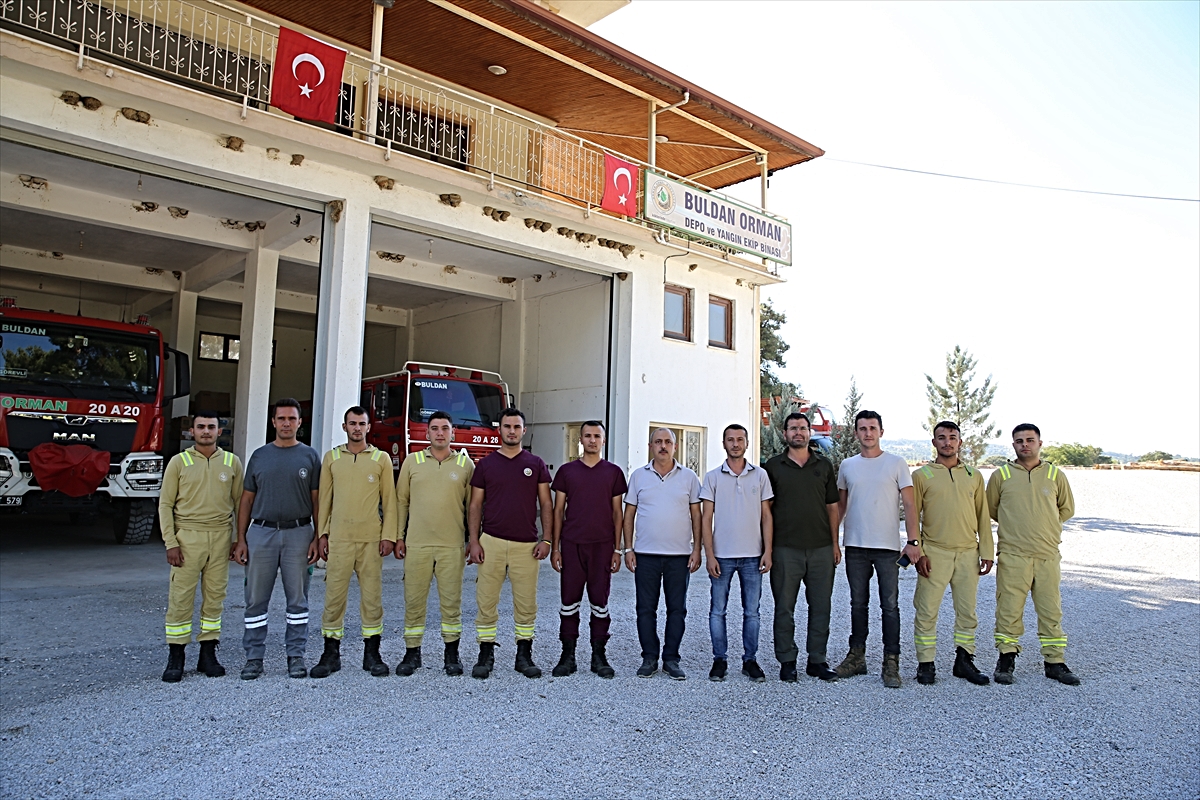 Yaralansalar da 'yeşil vatan' nöbetine devam ediyorlar
