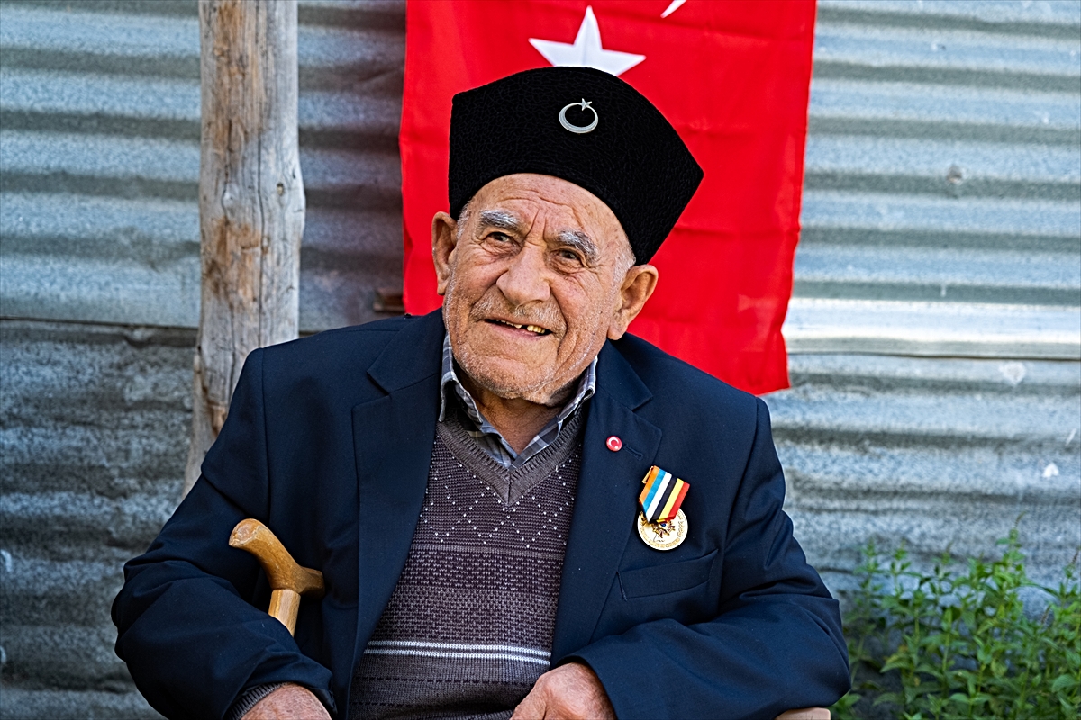 Yozgatlı Kore gazisi 76 yıl önce savaştığı cephedeki anılarını unutamıyor
