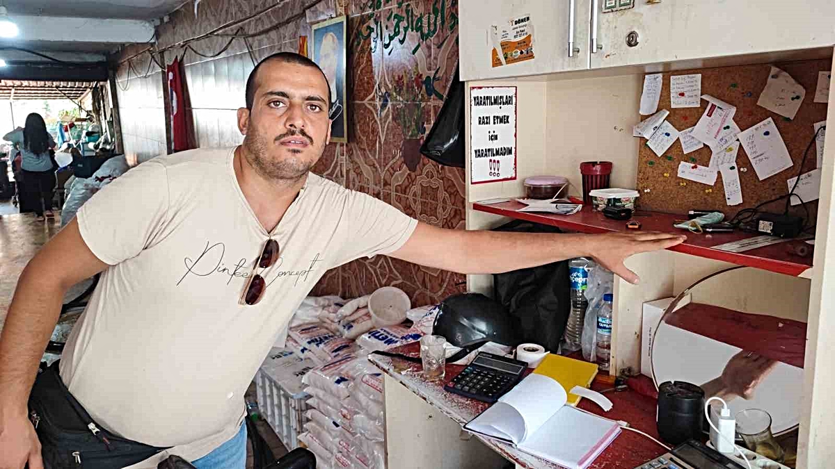 Adana’da saniyeler içinde telefon hırsızlığı