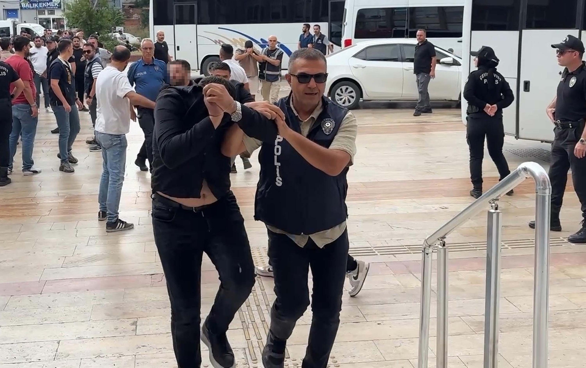 Aydın merkezli 7 ilde yasa dışı bahis operasyonu; 31 şüpheli adliyede
