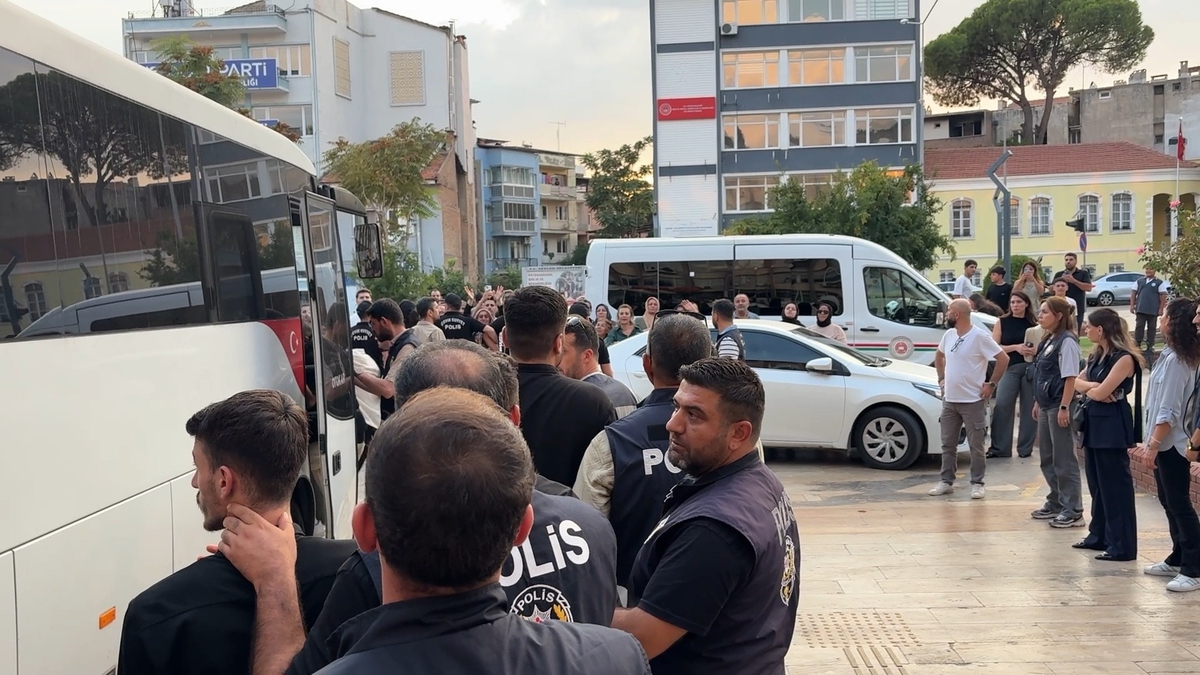 Aydın merkezli 7 ilde yasa dışı bahis operasyonu; 27 tutuklama