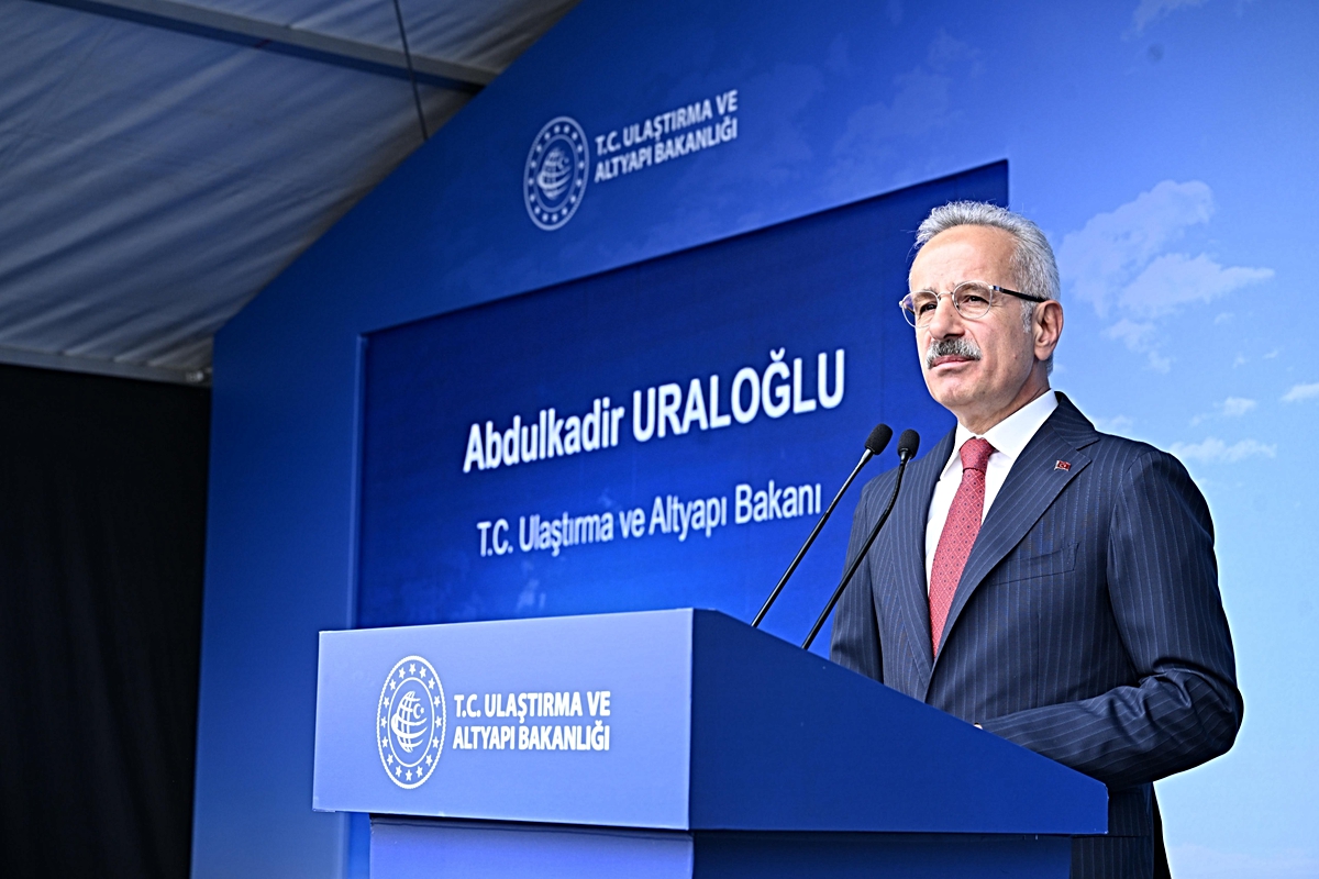 İstanbul Havalimanı'na yeni pist! Erdoğan yarın açıyor, toplam pist sayısı 6'ya çıkıyor