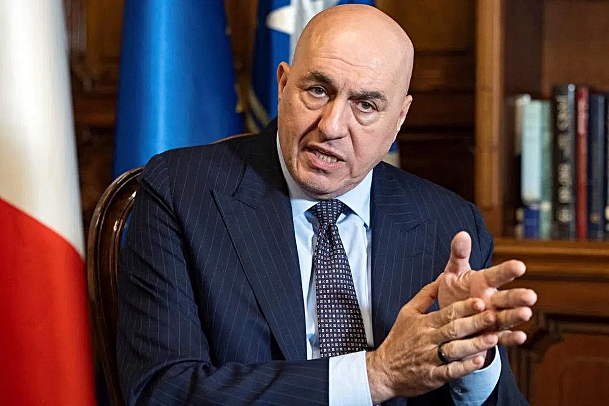 İtalya, Babu'l Mendeb Boğazı'ndan geçecek gemilerinin güvenliği için donanmasını gönderecek