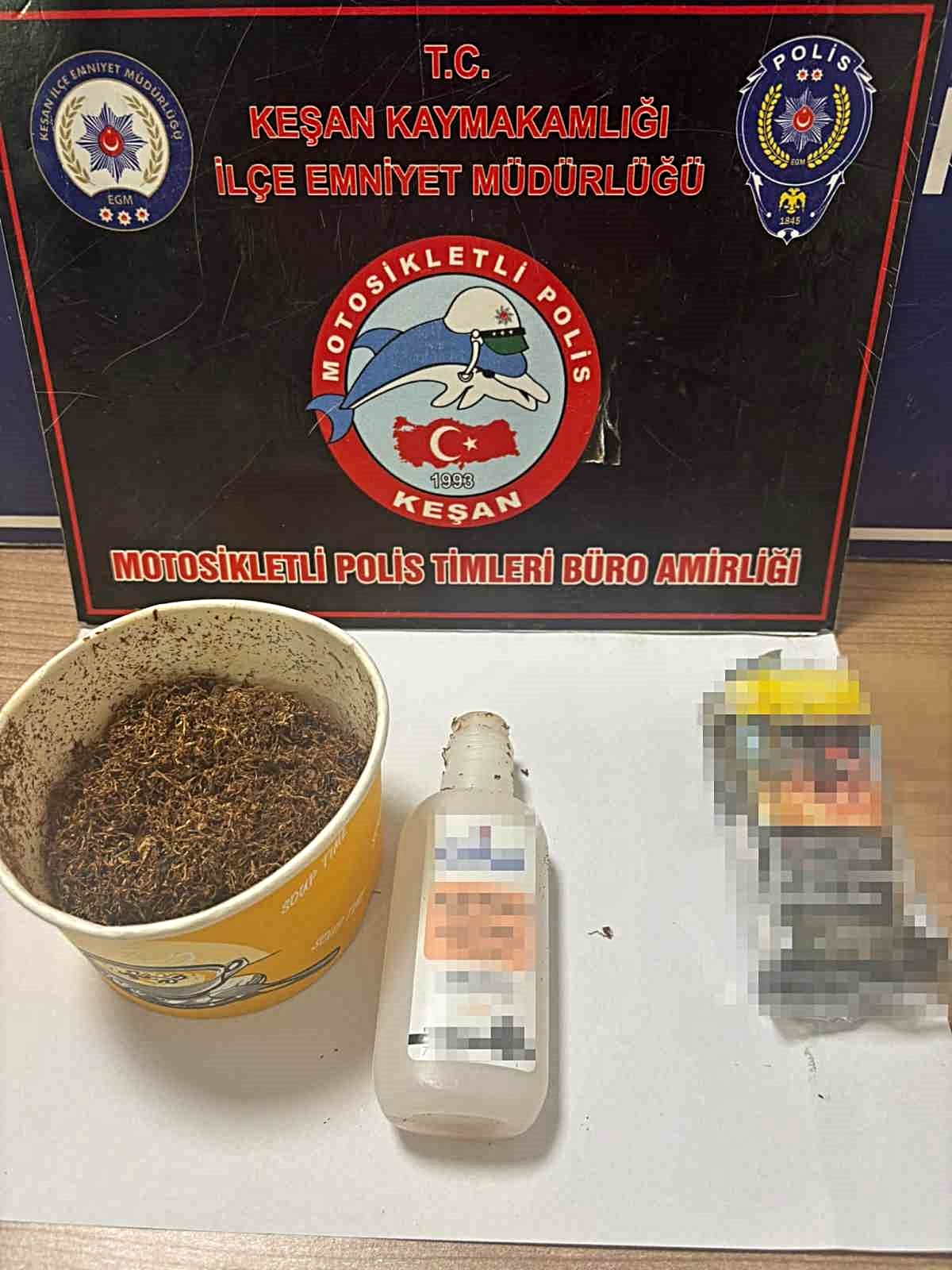 Keşan’da aranan 2 şüpheli yakalanırken 31,36 gram uyuşturucu ele geçirildi