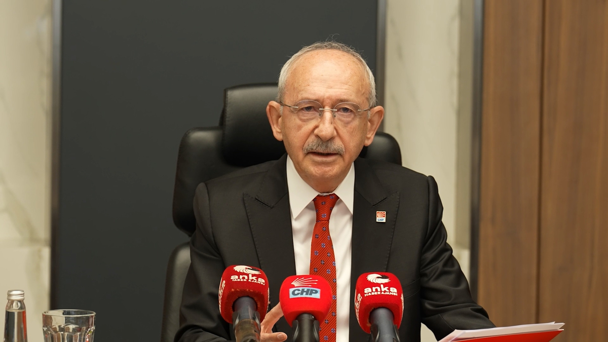 Kılıçdaroğlu, ‘Ekonomi Masası’ toplantısına başkanlık etti