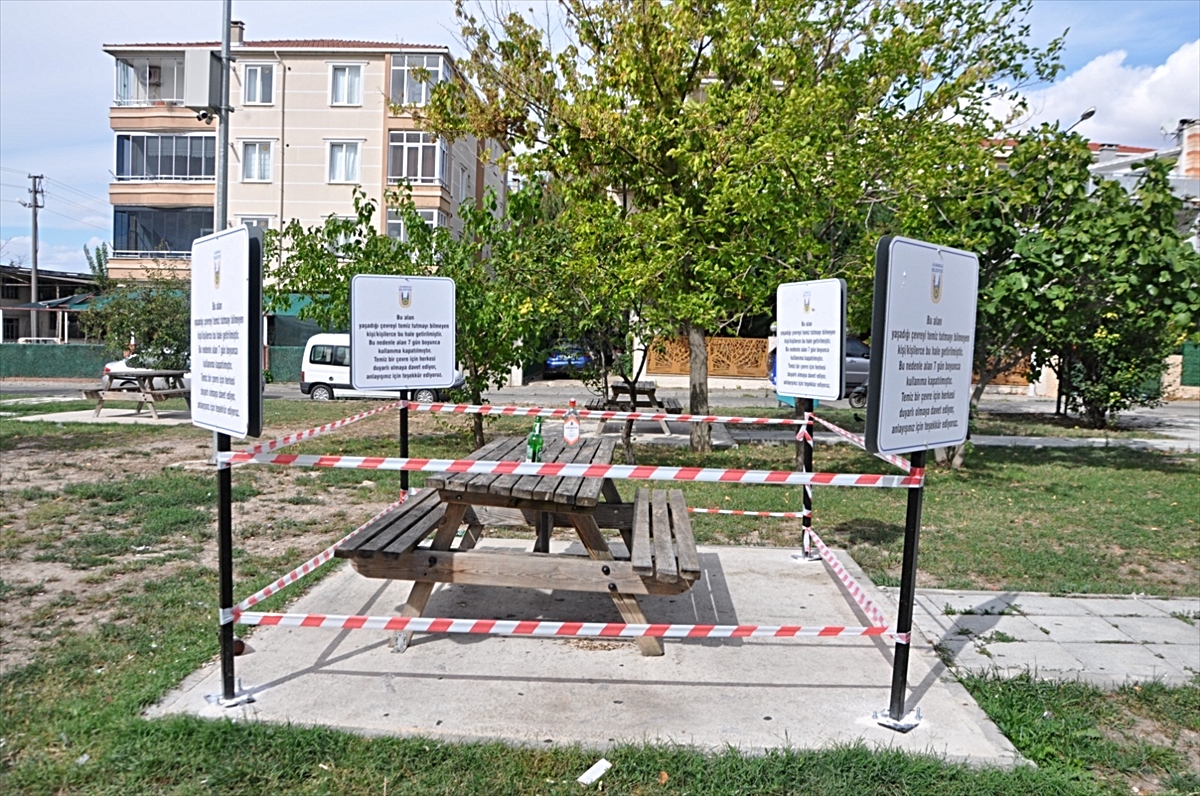 Kırklareli'nde çevresi kirletilen bank 7 gün kullanıma kapatıldı