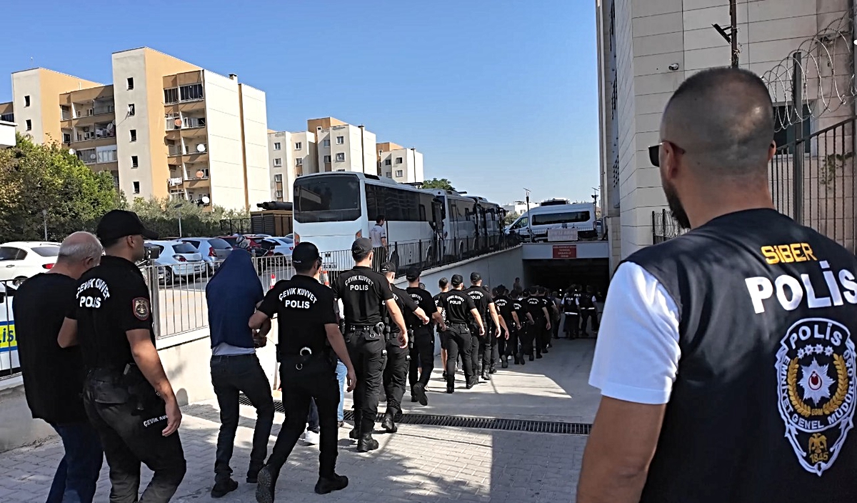 Mersin’deki 7 milyar 640 milyon TL’lik yasa dışı bahis operasyonunda 30 tutuklama
