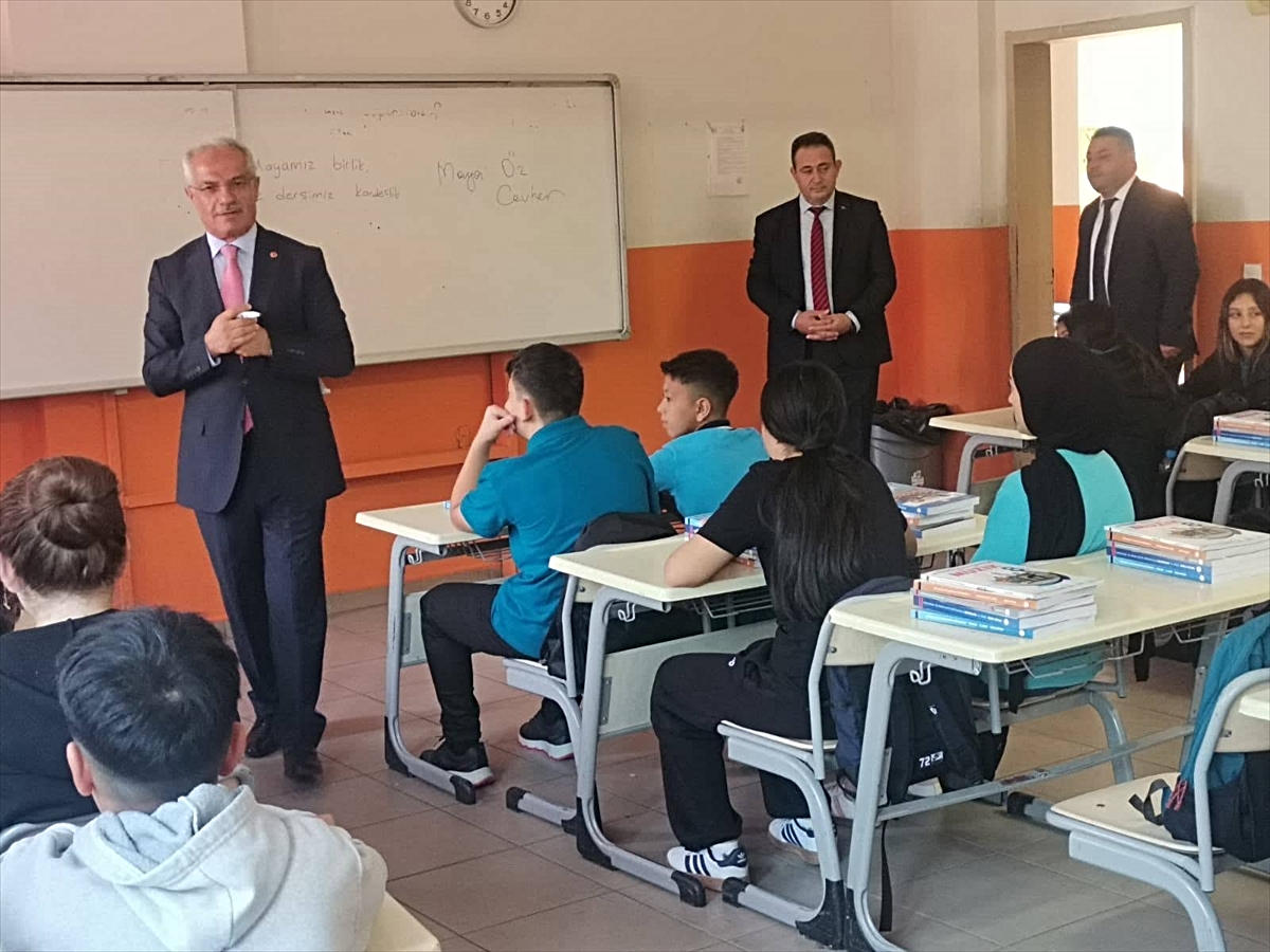Merzifon İlçe Milli Eğitim Müdürü Yozgat'tan okul ziyareti
