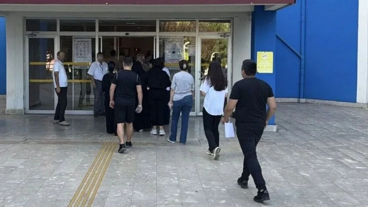 ÖSYM, Harran Üniversitesi'ndeki KPSS oturumunda 22 salonda usulsüzlük tespit etti