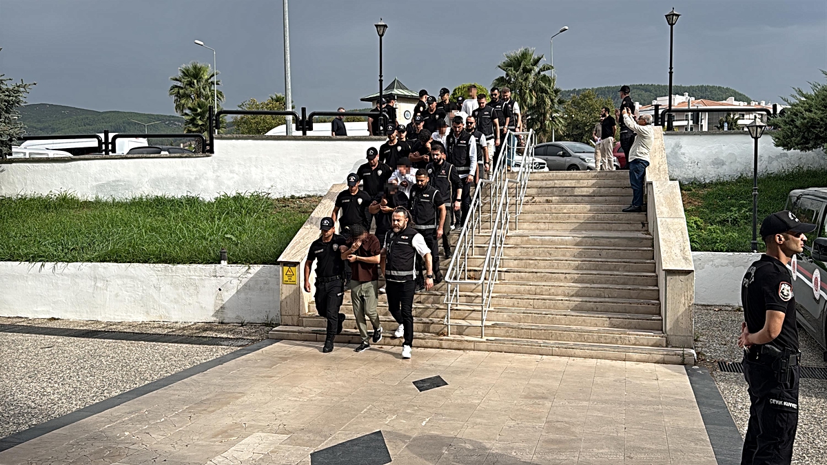 'Sokaklar Güvende' operasyonunda 27 şüpheli adliyede