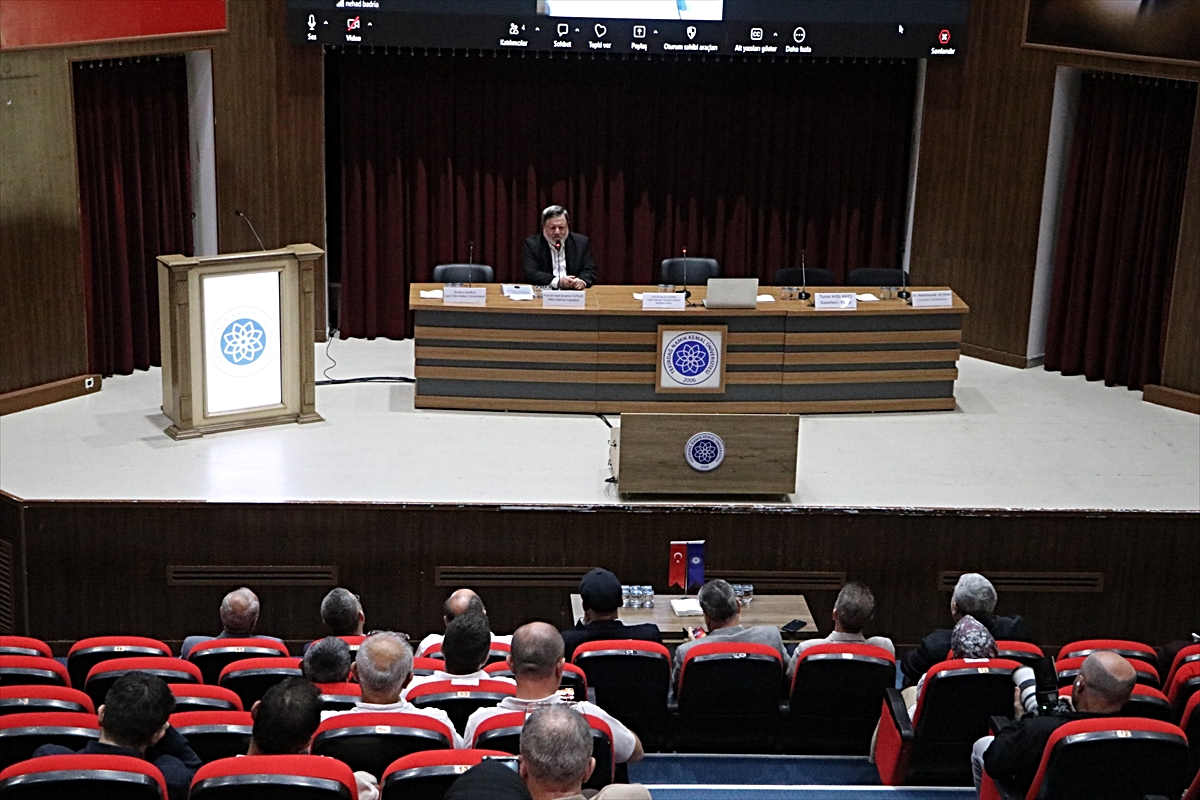 Tekirdağ’da “Gazze’de Öğrenci Olmak, Akademik Hayat ve Direniş” paneli düzenlendi
