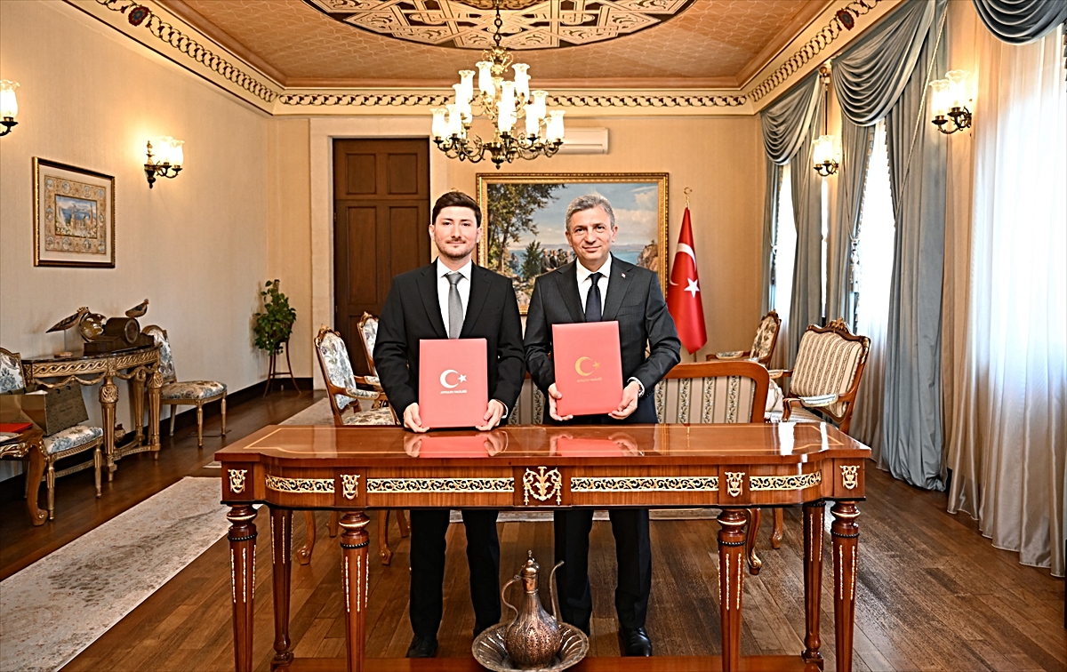 Antalya Valiliği ve Özyazıcı İnşaat COP31 Antalya Evi için tadilat protokolü imzaladı