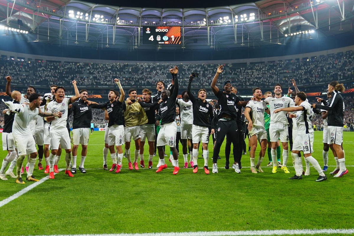 Atılan manşetler olay! Bütün Fransa Beşiktaş'ı konuşuyor