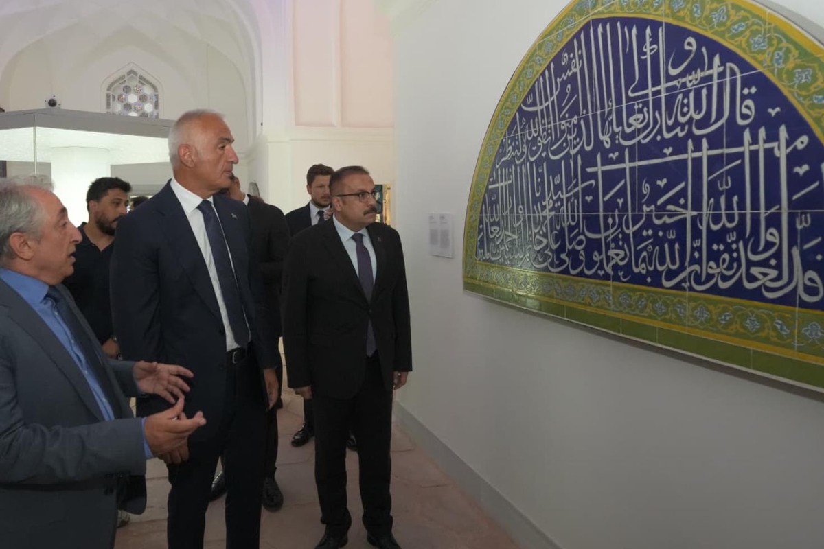 Bakan Ersoy müjdeyi verdi: İstanbul Arkeoloji Müzeleri yeniden doğdu