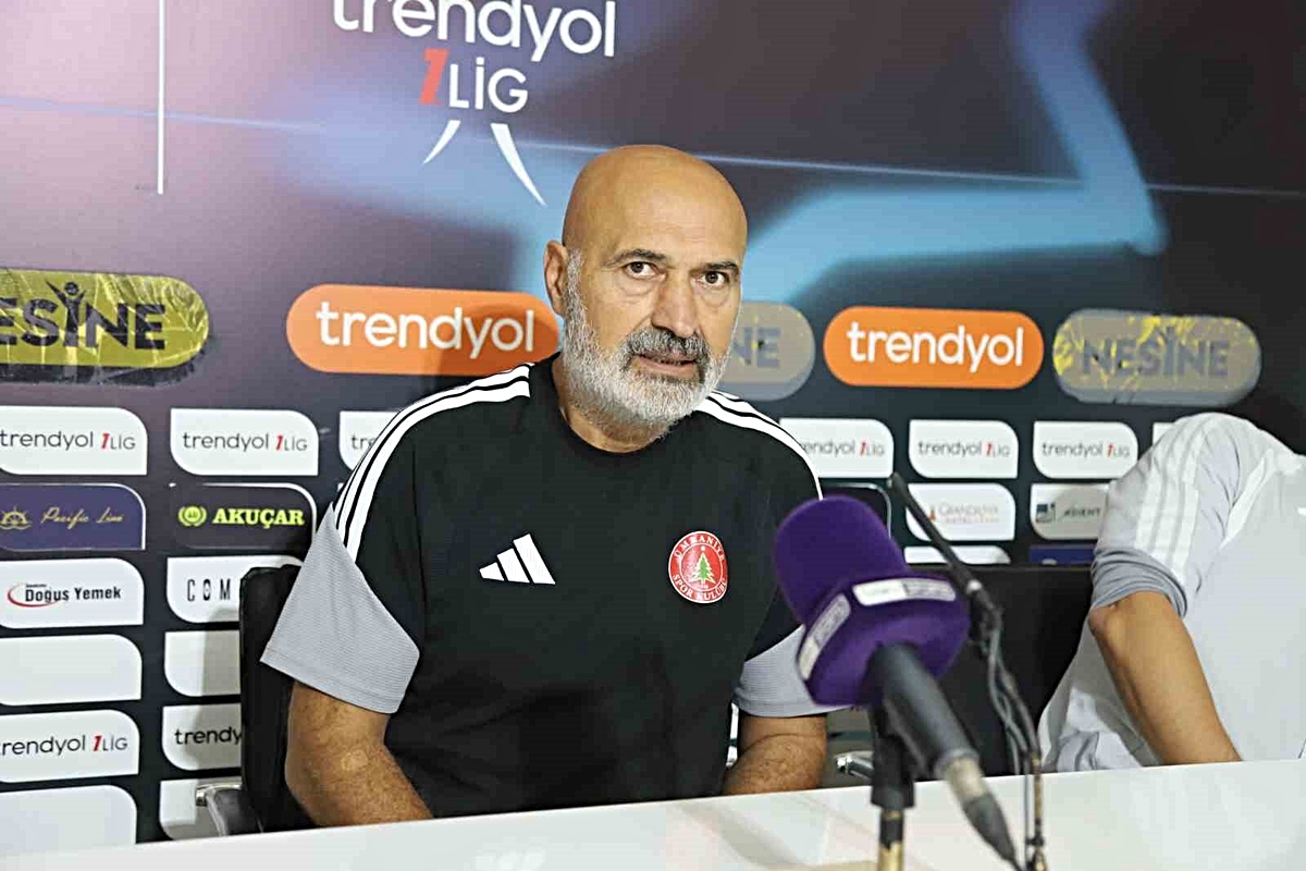 Bandırmaspor, sahasında Ümraniyespor’a 1-0 mağlup olarak milli araya girdi