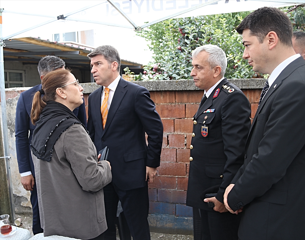 Bartın Valisi Nurtaç Arslan'ın dedesi Amasya'da son yolculuğuna uğurlandı