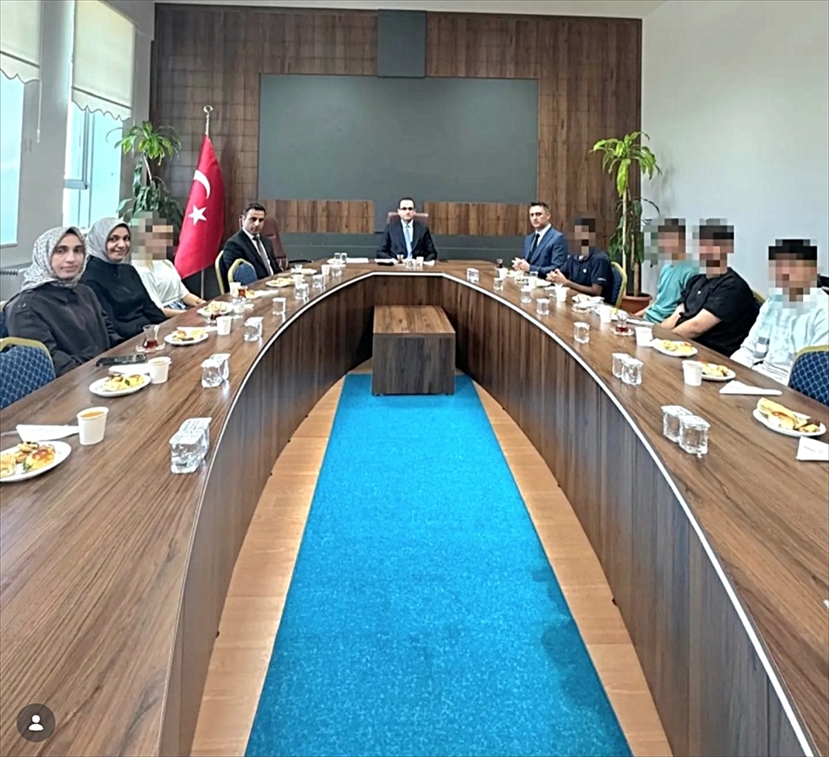 Bingöl Cumhuriyet Başsavcısı Akın, denetimli serbestlik tedbiri kapsamındaki çocuklarla buluştu