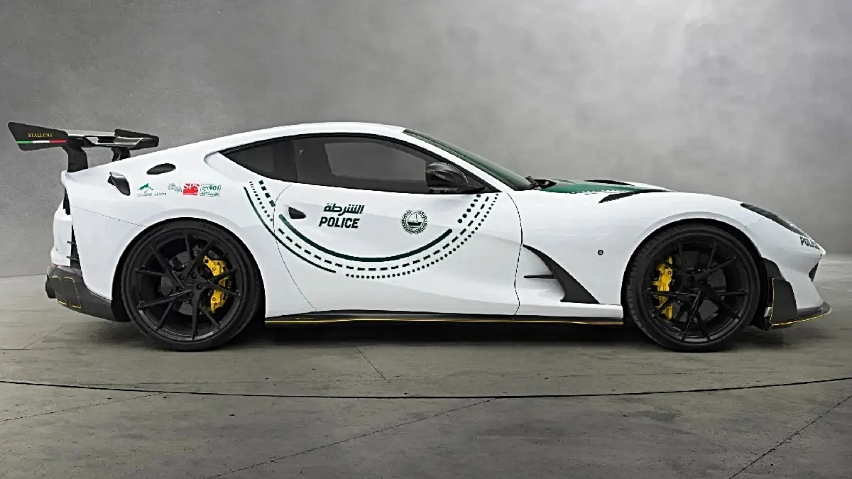 Dubai Polisi Filosuna Mansory İmzalı Ferrari 812 Superfast Eklendi
