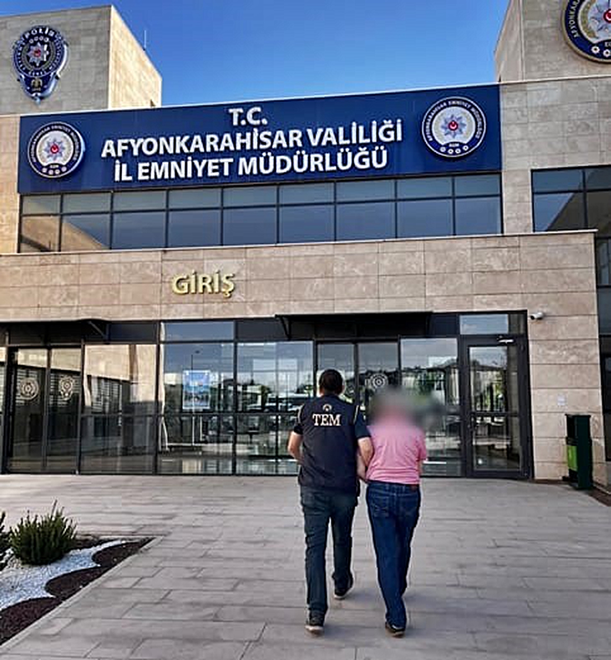 FETÖ’YE üye olmaktan aranan şahıs yakalandı