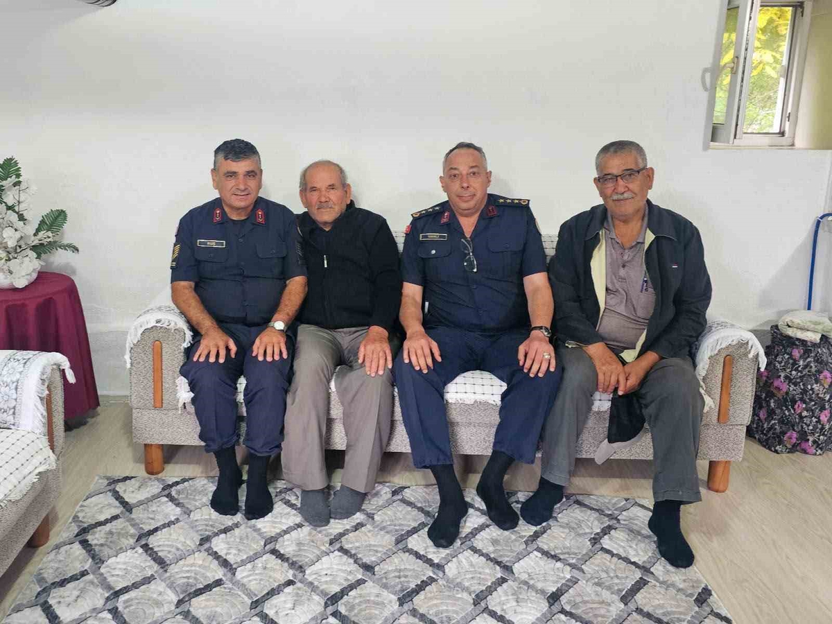 İl Jandarma Komutanı Vanlı, gazilerle bir araya geldi